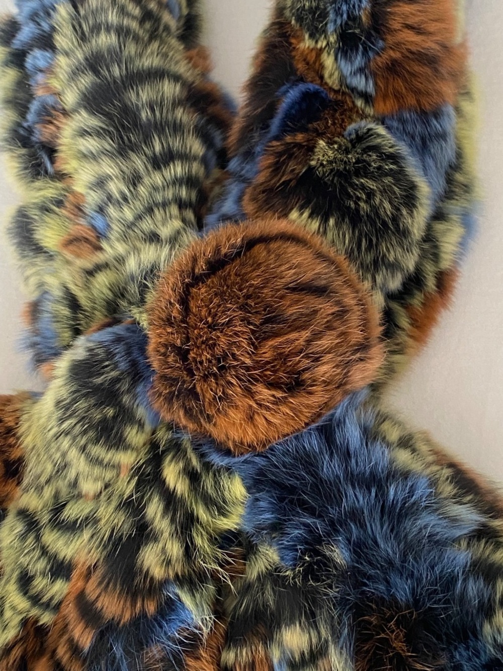 Fur scarf - Picture 2 of 2